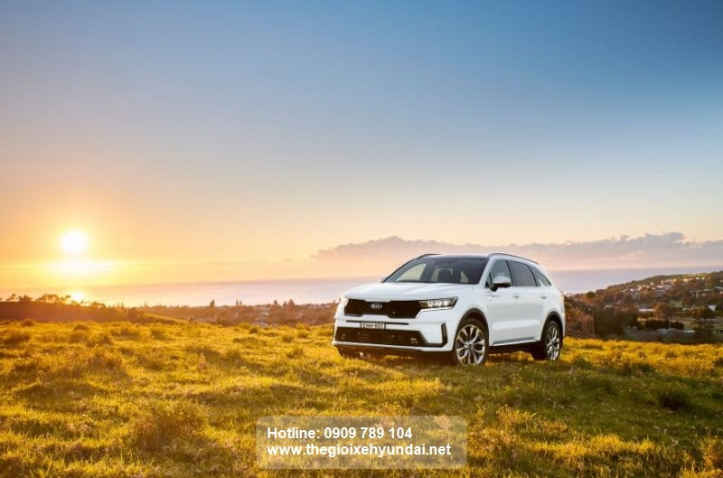 thegioixehyundai.net gia xe kia sorento mau trang